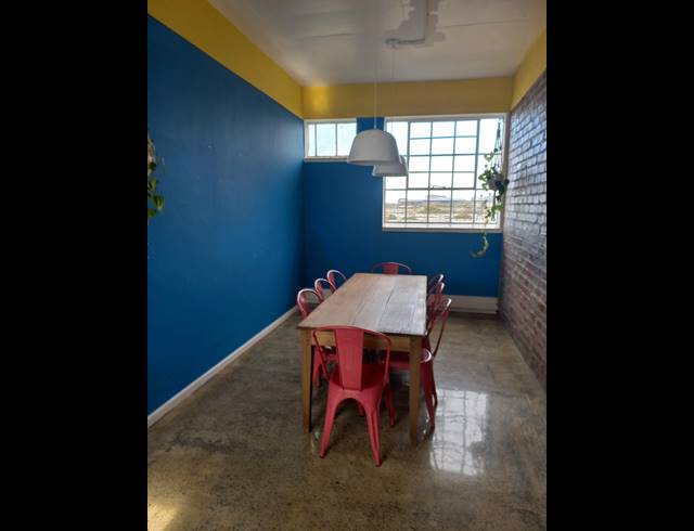 40M² OFFICE TO LET IN SALT RIVER